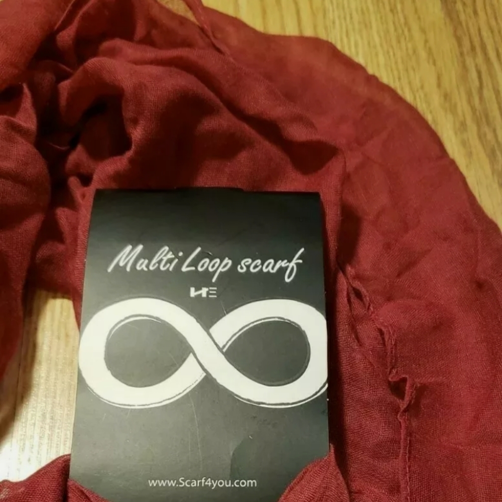 Multi Loop Scarf New - Picture 8 of 9